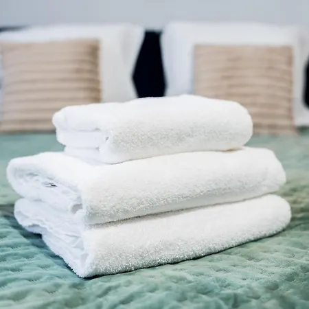 Apartamento Swoboda Comfort By Bookinghost Poznan