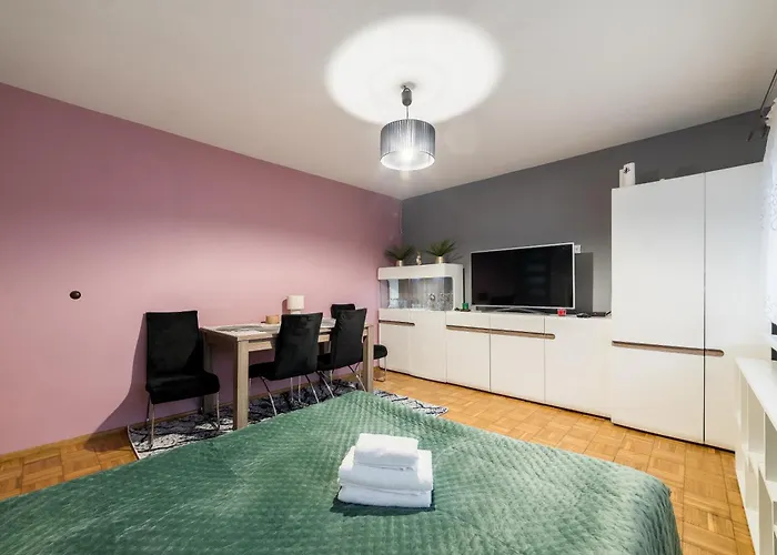 Swoboda Comfort By Bookinghost Apartamento Poznan