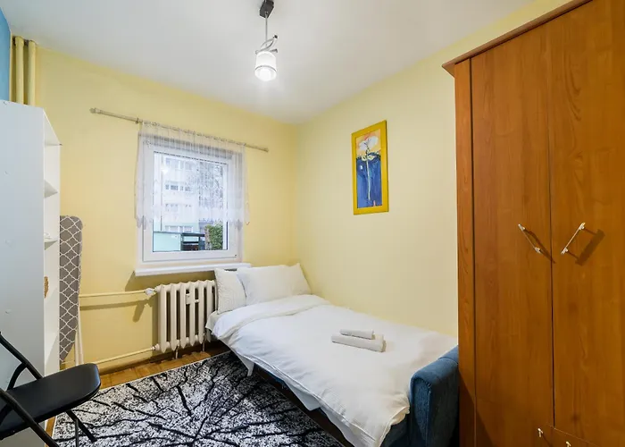 Swoboda Comfort By Bookinghost * Poznan