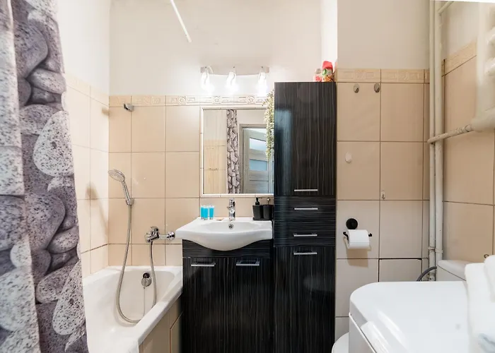 Swoboda Comfort By Bookinghost Apartamento